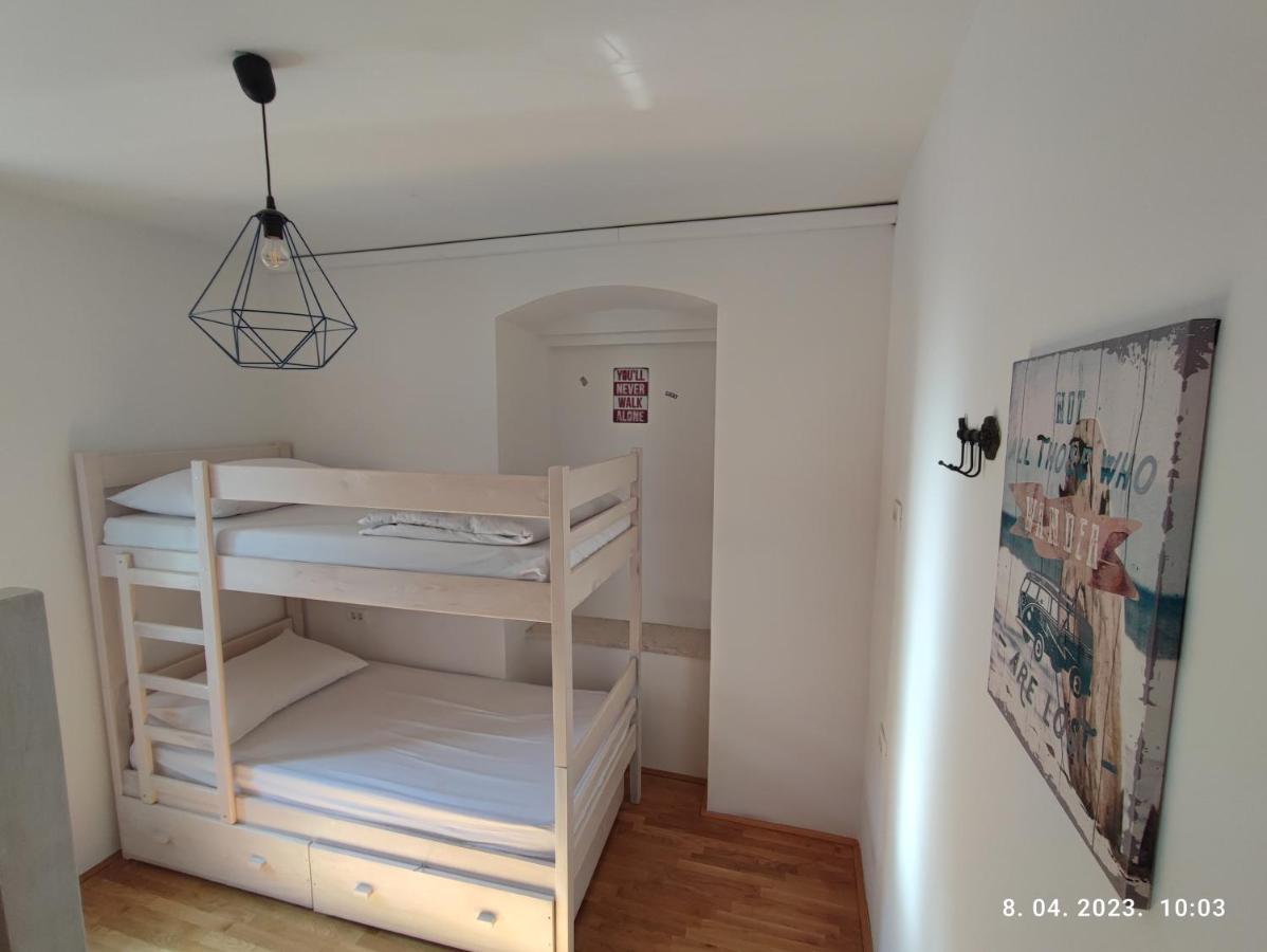 Impact House Split Hostel Kültér fotó