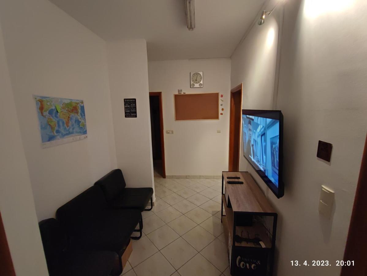 Impact House Split Hostel Kültér fotó
